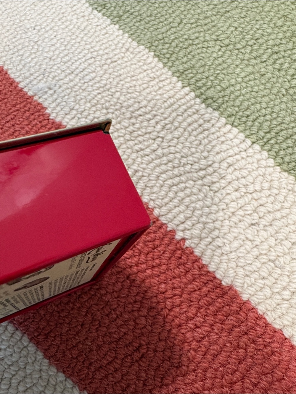 Louis Sherry Small Red Decorative Tin Box - Picture 10 of 14